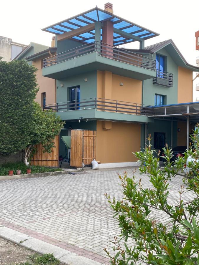 Vila Ajdinaj بيرات المظهر الخارجي الصورة