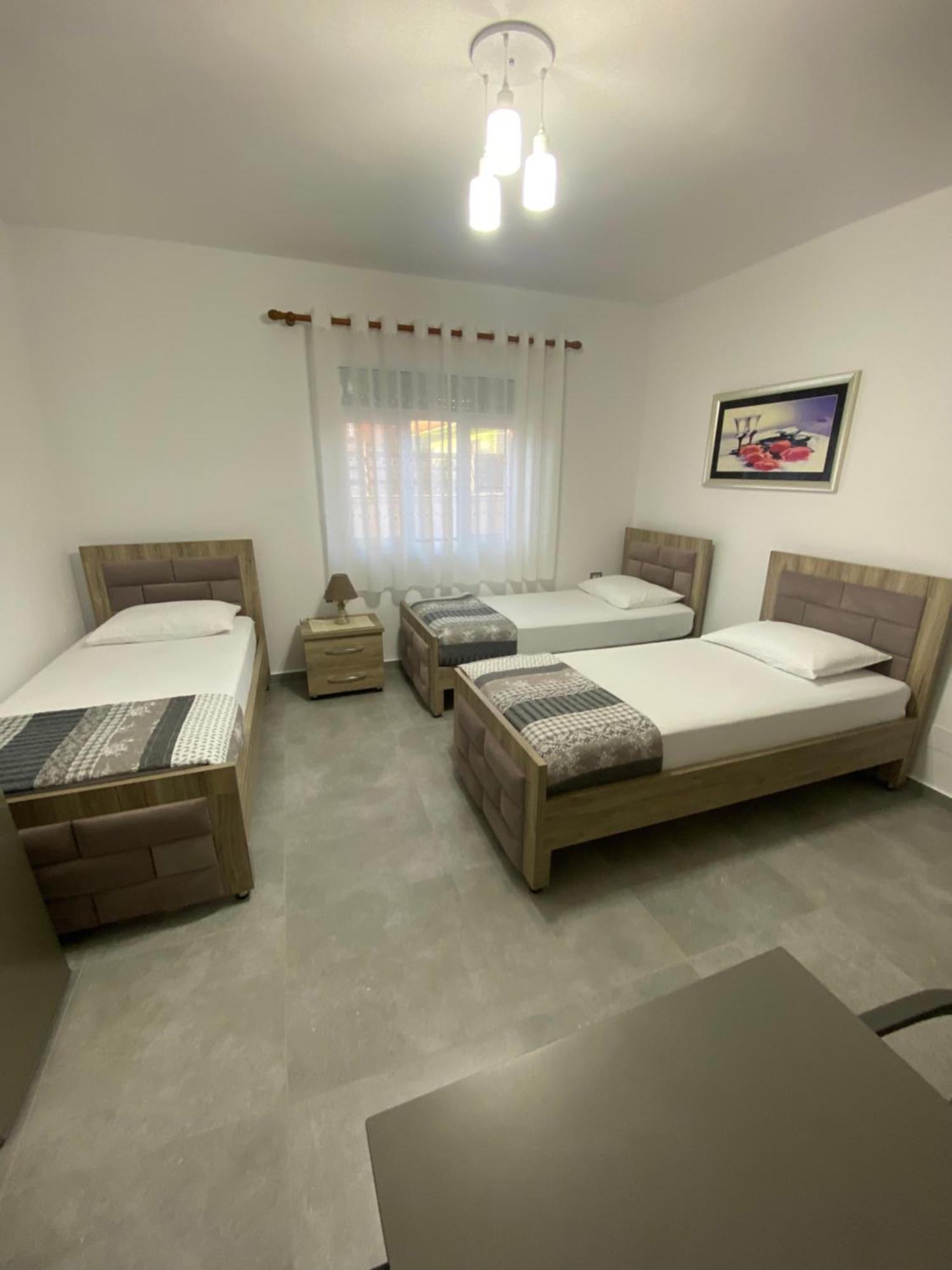 Vila Ajdinaj بيرات المظهر الخارجي الصورة