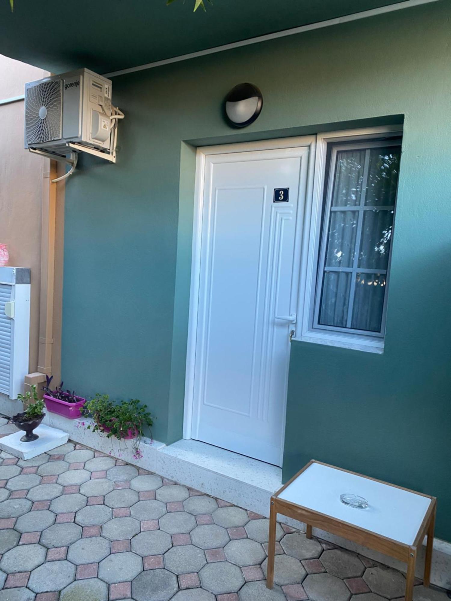 Vila Ajdinaj بيرات المظهر الخارجي الصورة
